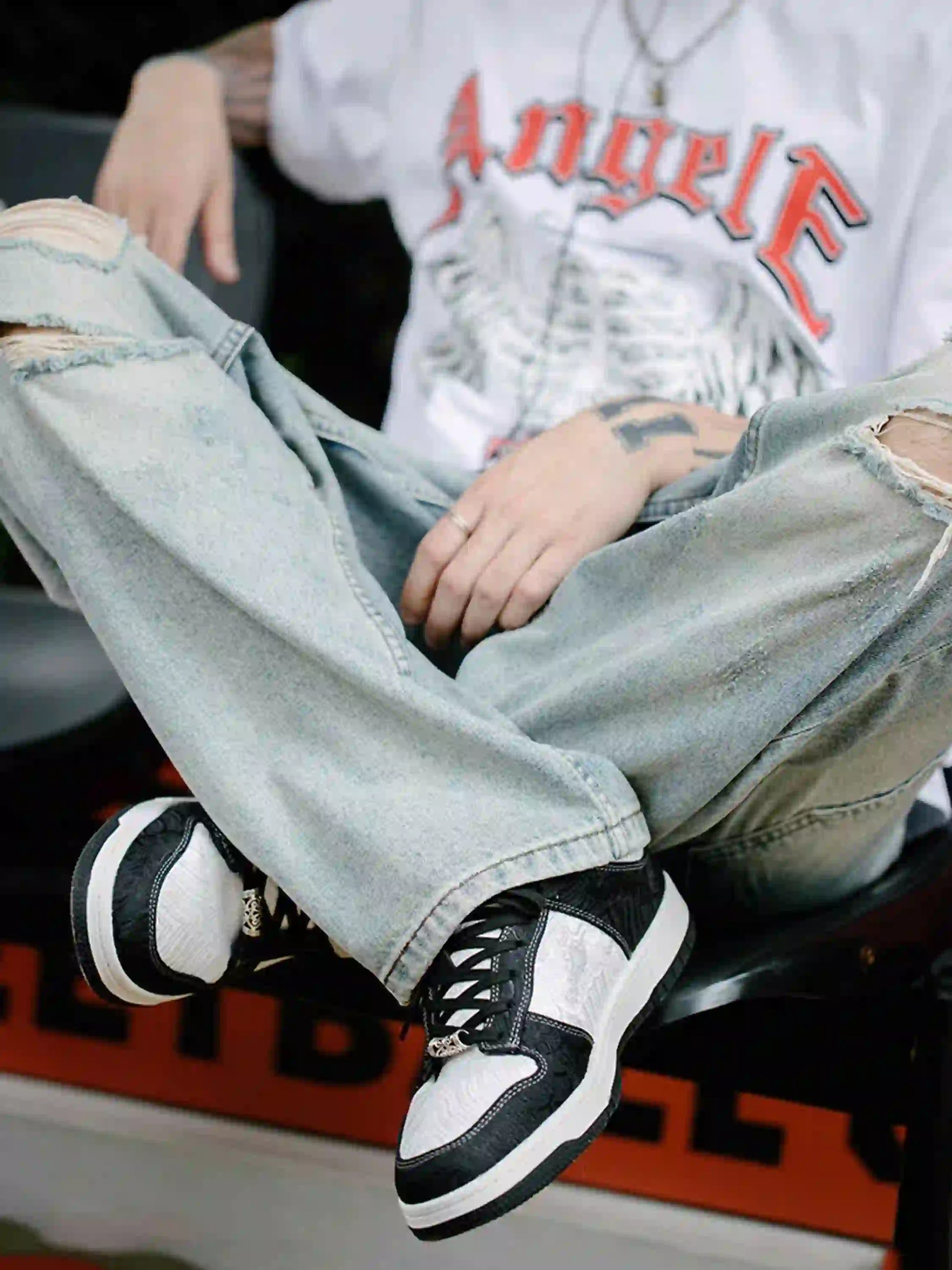 Disguisen Hip Hop Panda Silk Classic Skateboard Shoes