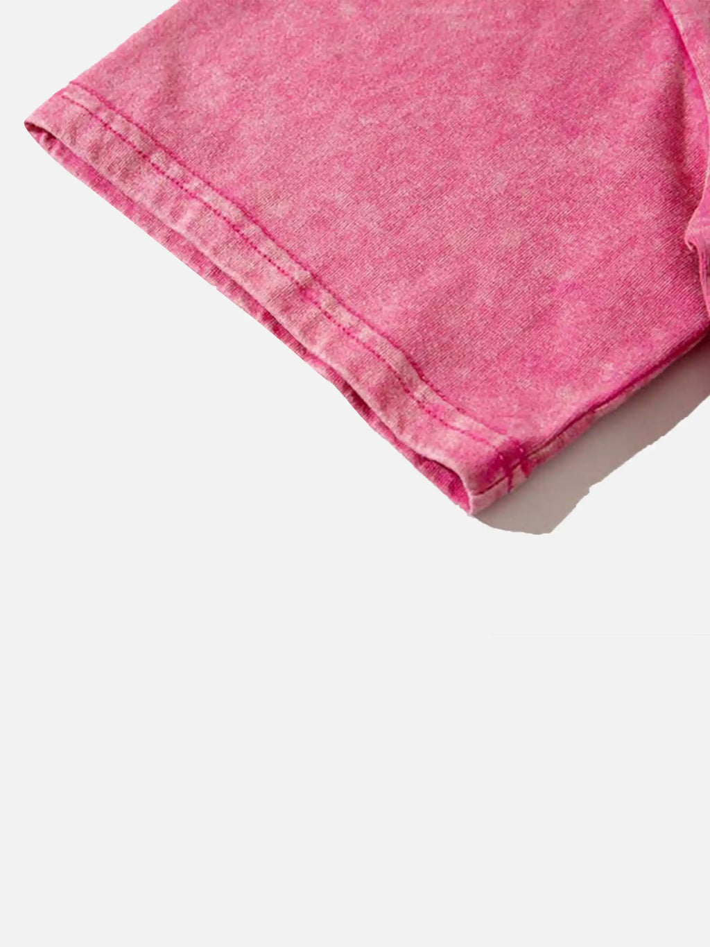 T-shirt déchiré avec ailes de crâne et motif hip-hop américain