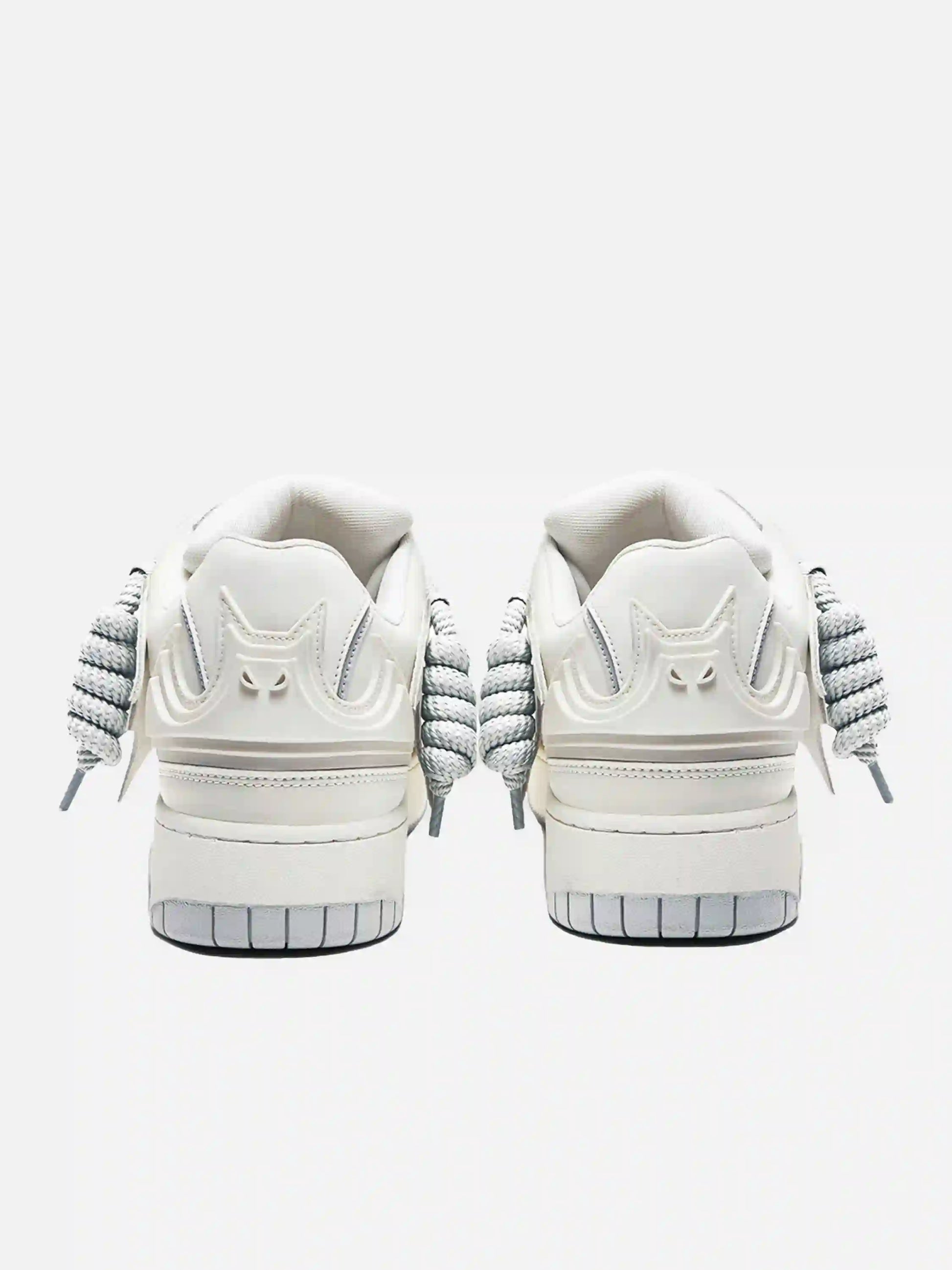 Disguisen Bat Bond Sneakers