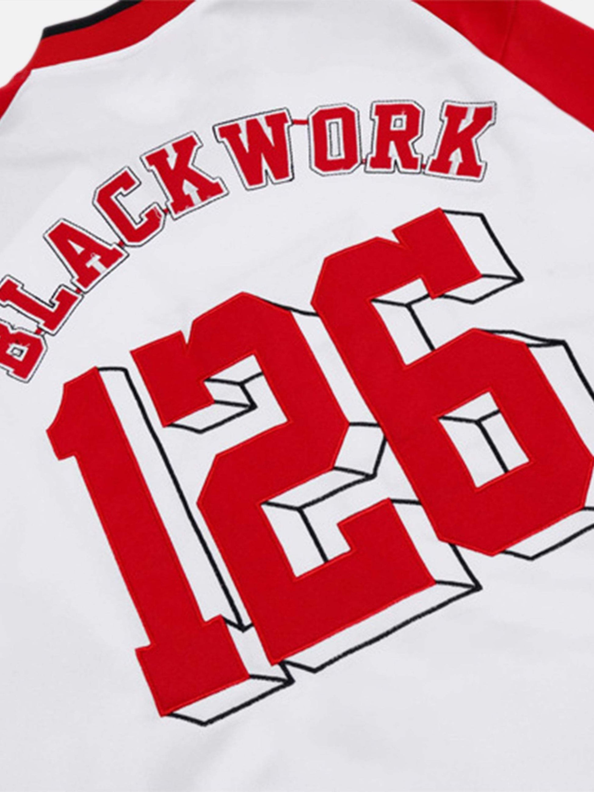 Disguisen V-neck Digital Fabric Embroidered Long Sleeve Sweatshirt