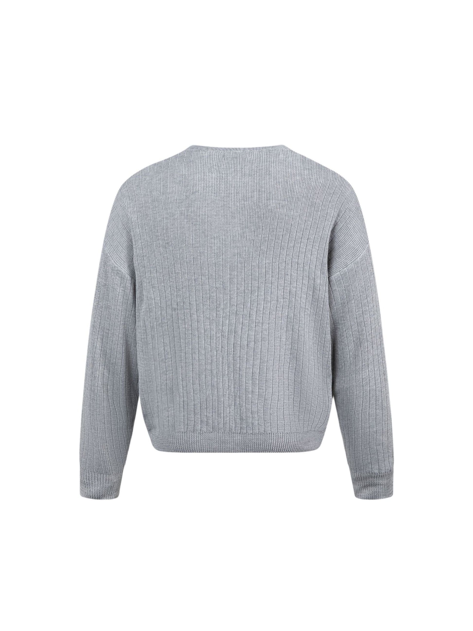 Vintage Letter Small V-neck Sweater