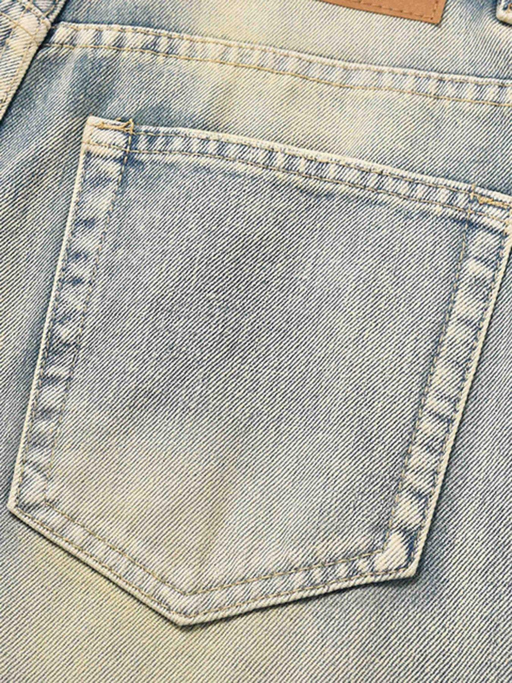 Washed Worn Loose Jeans