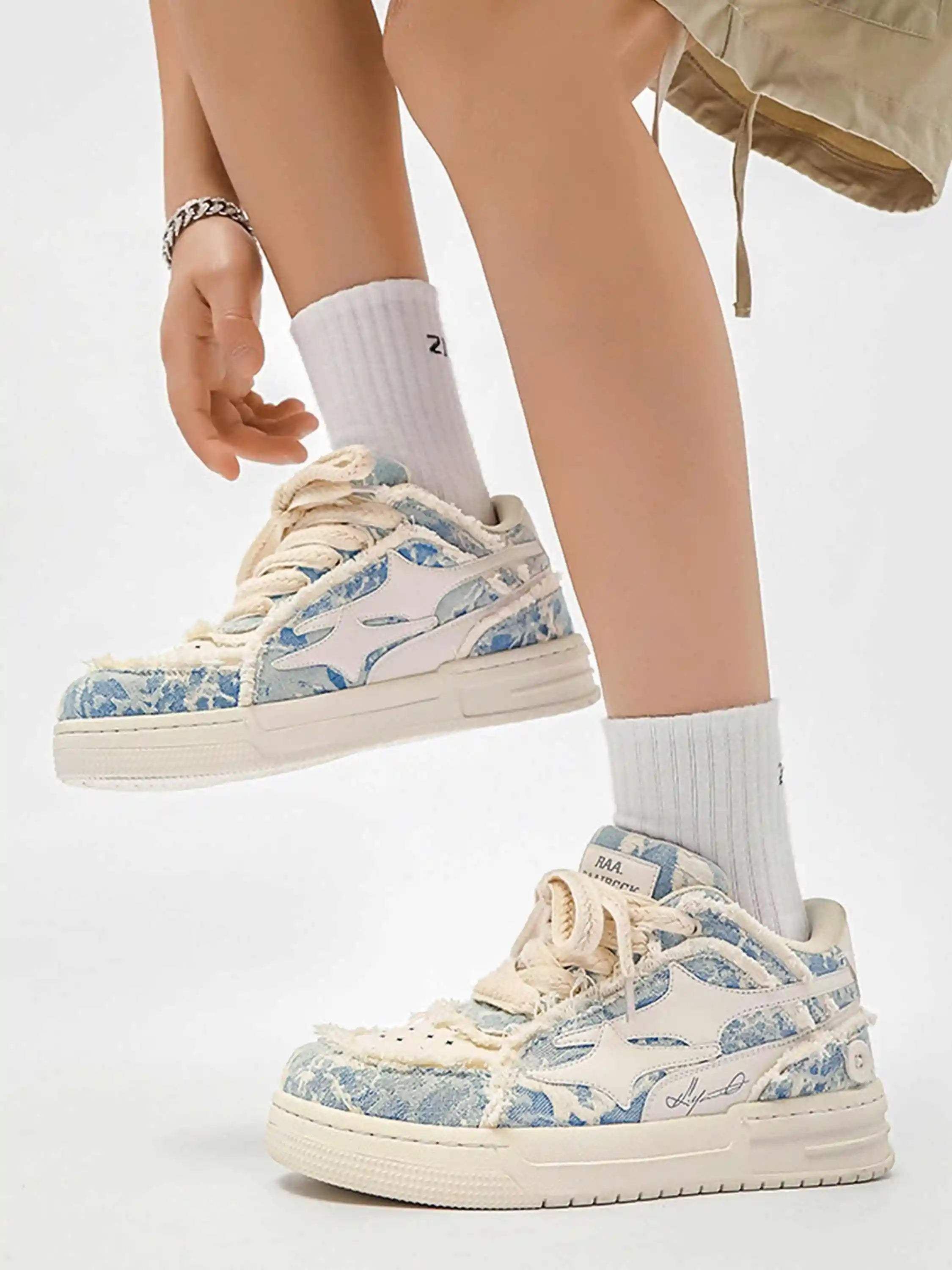 Disguisen Couple Small Fragrance Style Blue Denim Sneakers