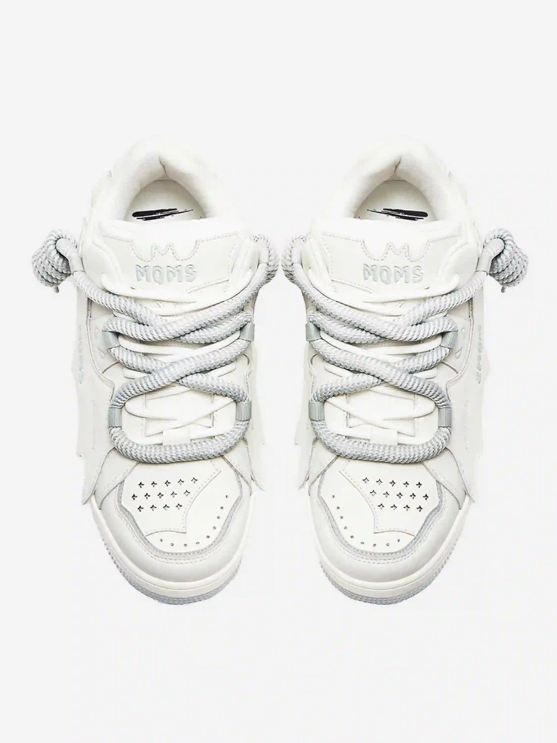 Disguisen Bat Bond Sneakers