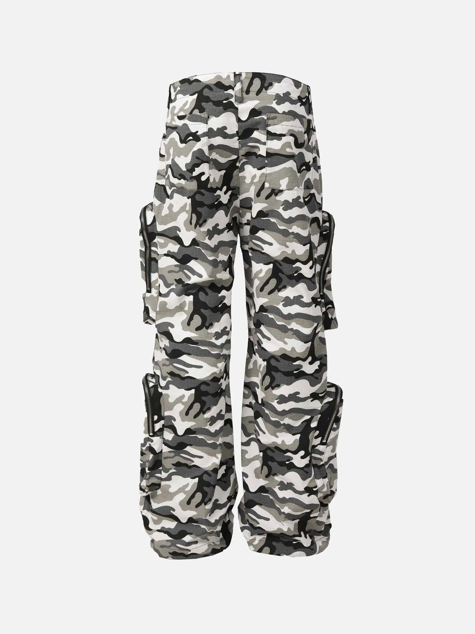 Disguisen Camouflage Cargo Pants