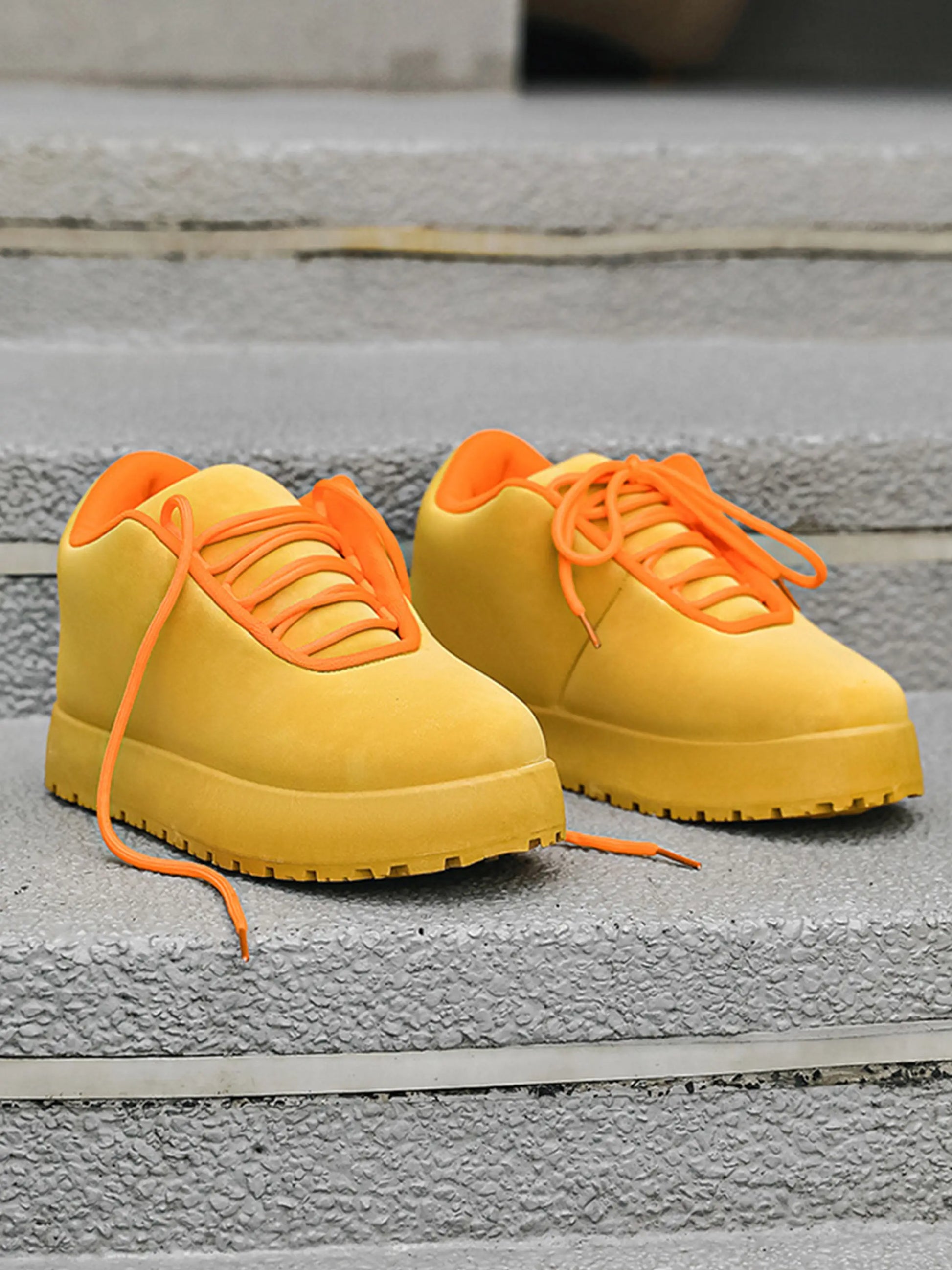 Solid Color Thick-soled Breadboard PU Shoes
