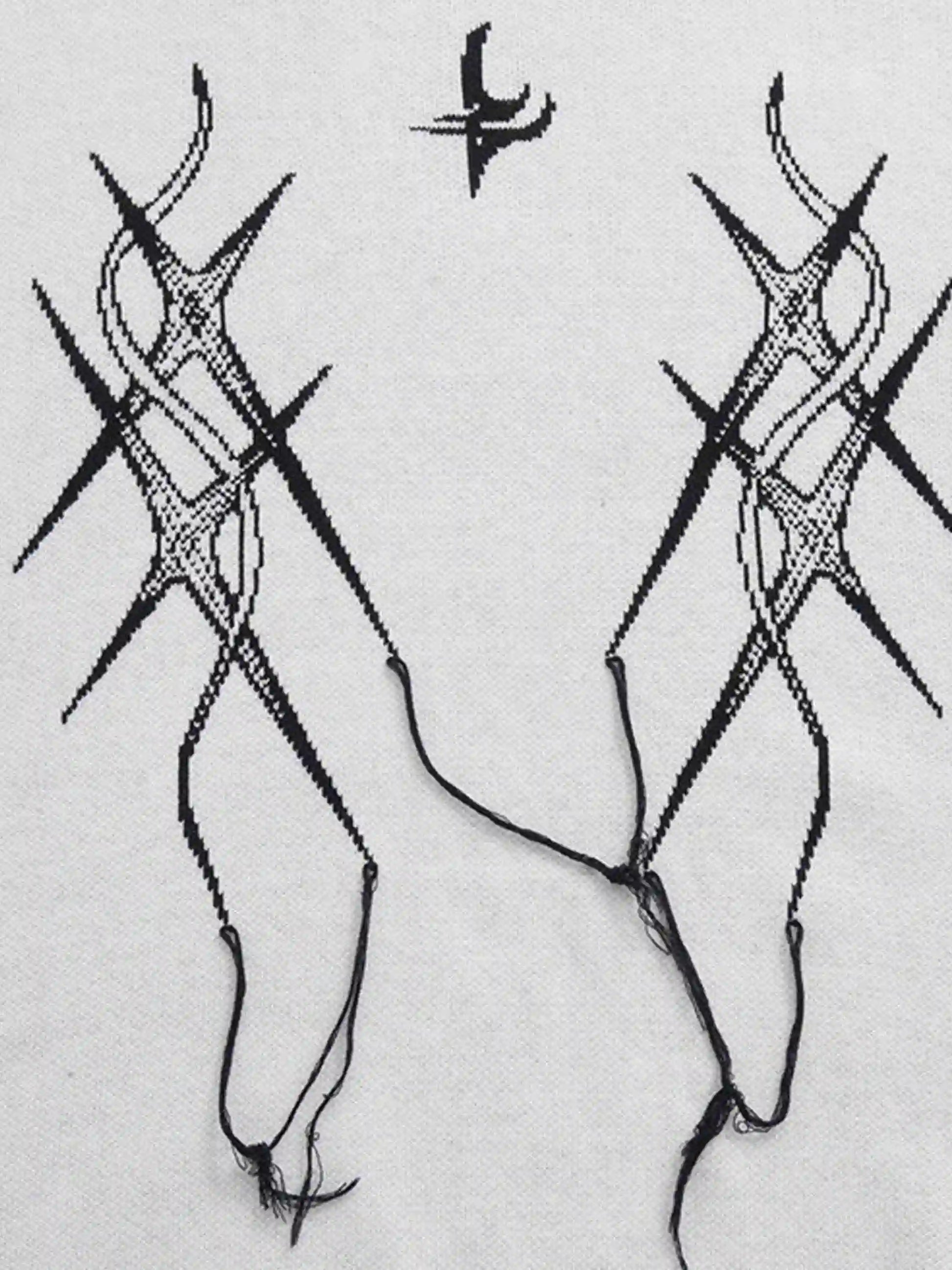 Disguisen Jacquard Thorns Tassel Sweater