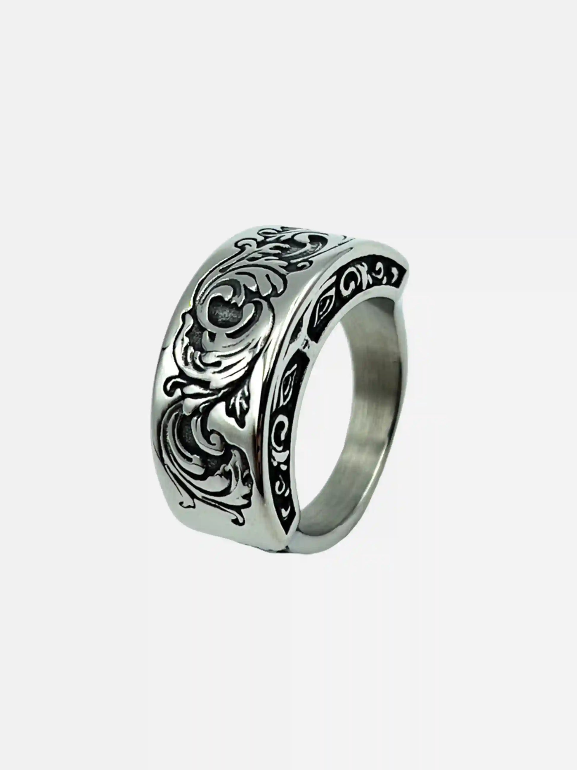 Vintage Carved Ring