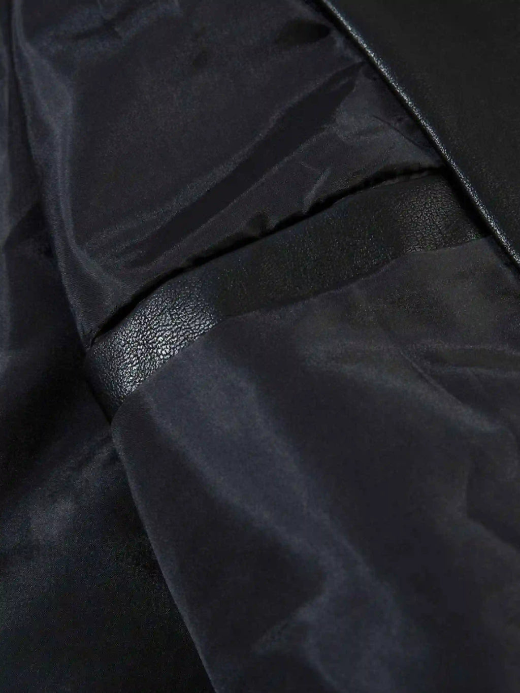 Disguisen Hip-Hop Street Biker Embroidered Leather Jacket