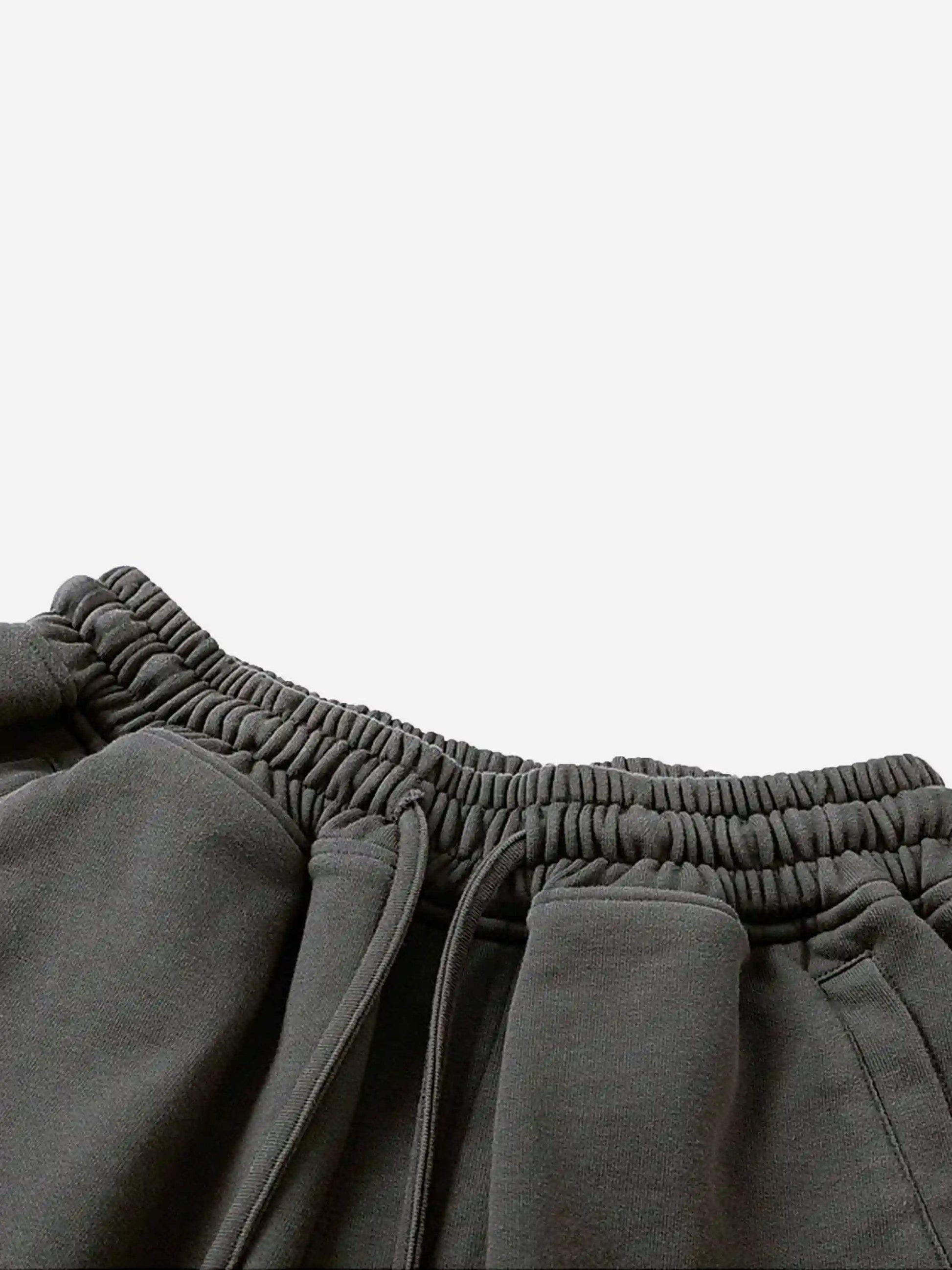 Disguisen American Retro Cross Cut Hole Shorts