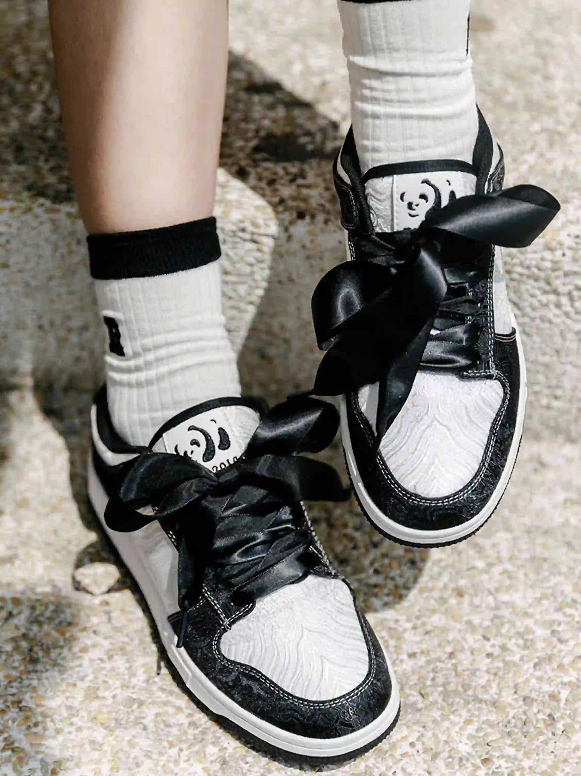Disguisen Hip Hop Panda Silk Classic Skateboard Shoes