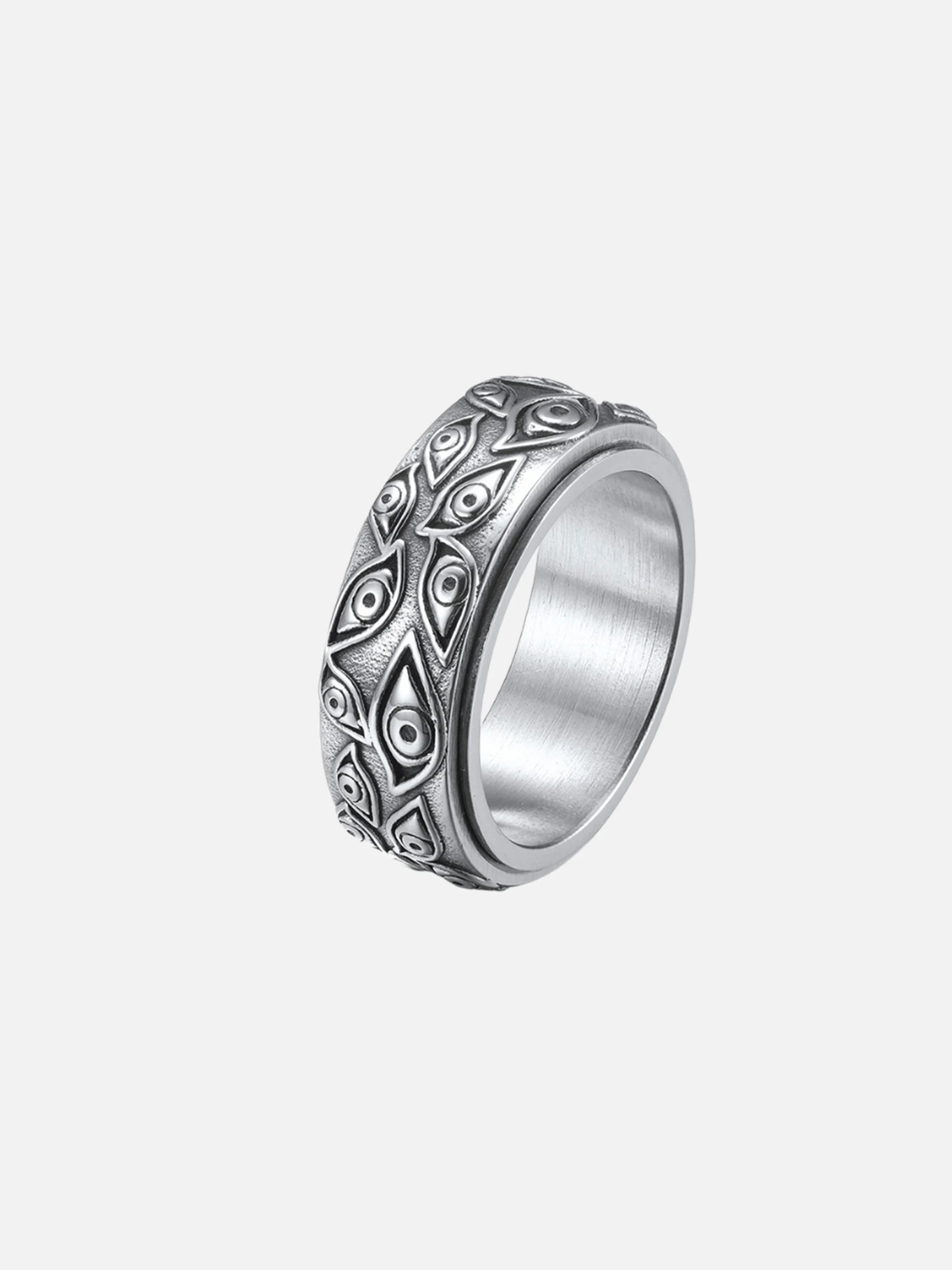 Devil Eyes Spinner Ring