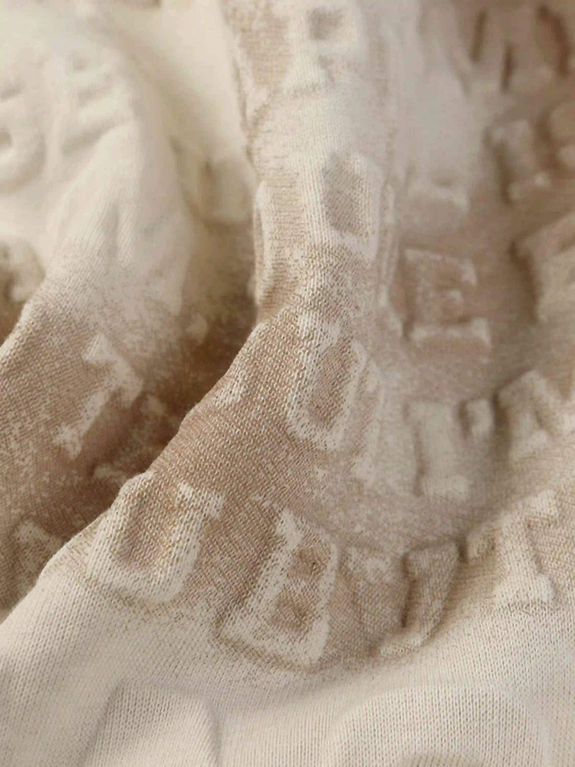 Disguisen Distressed 3D Steel Print Hip-Hop Pullover Hoodie