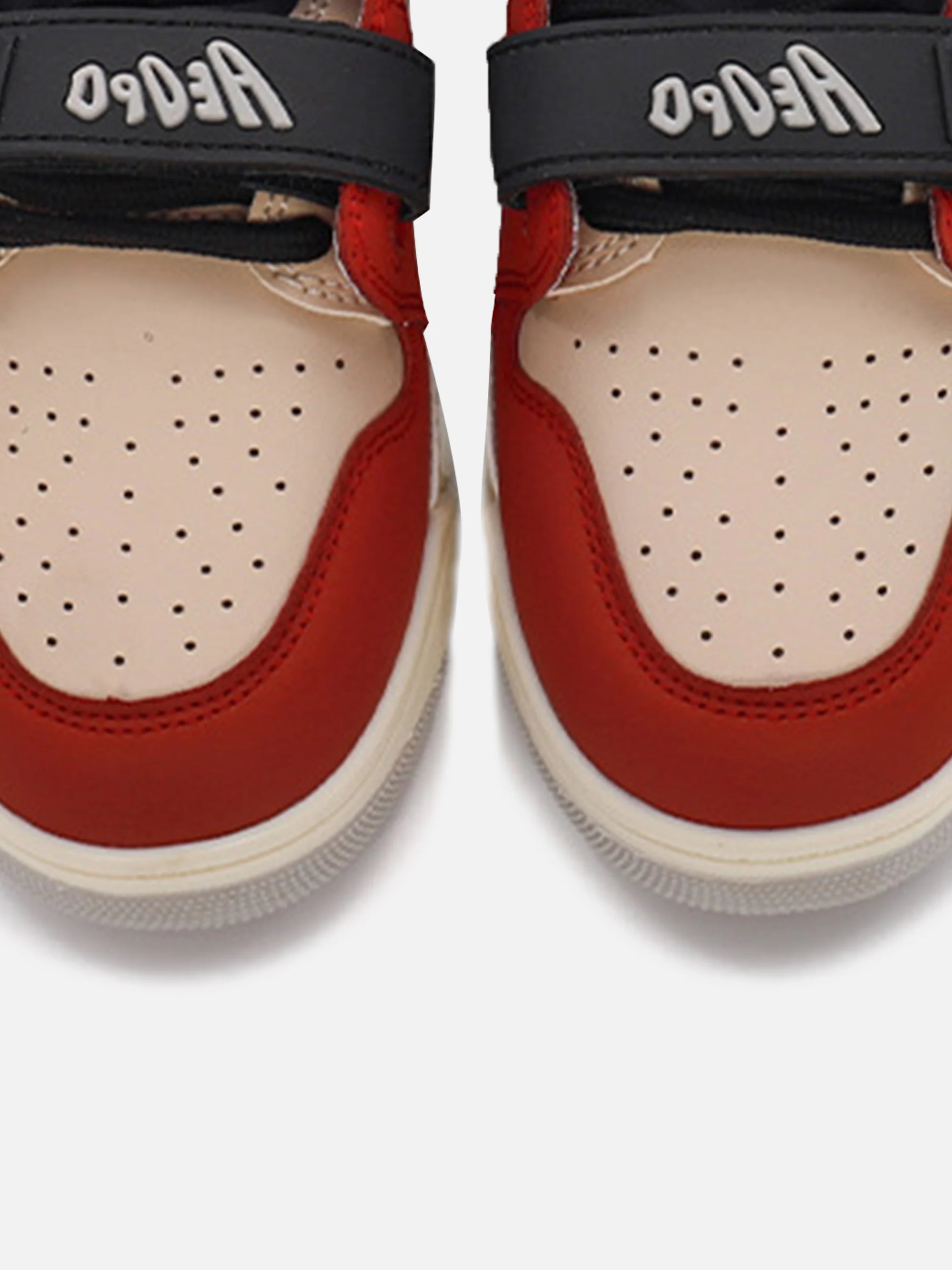 Heart Colorblock Mid-top Sneakers