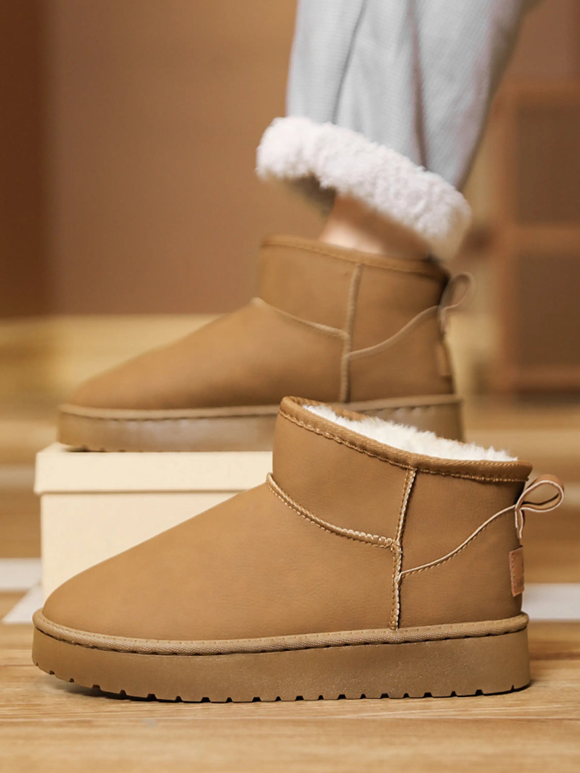 Solid Color Low-top Furry Chunky Boots