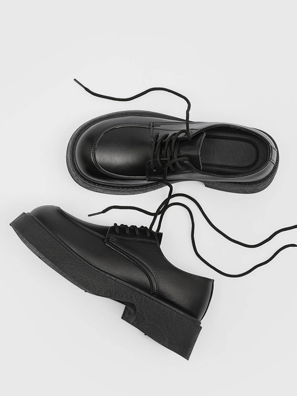 Classic Derby Lace-up Shoes