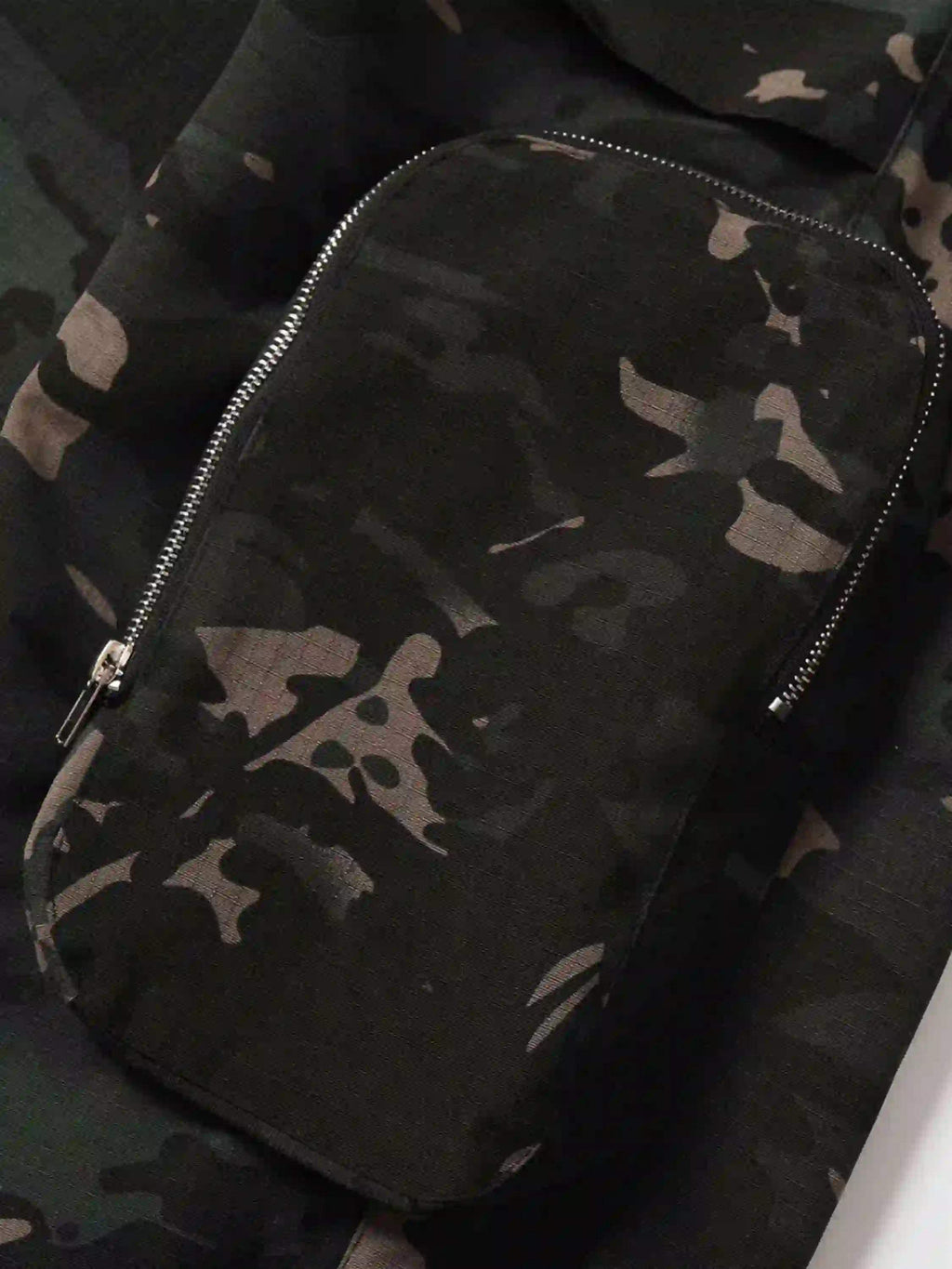 Disguisen Street Dark Camouflage Zipper Cargo Pants