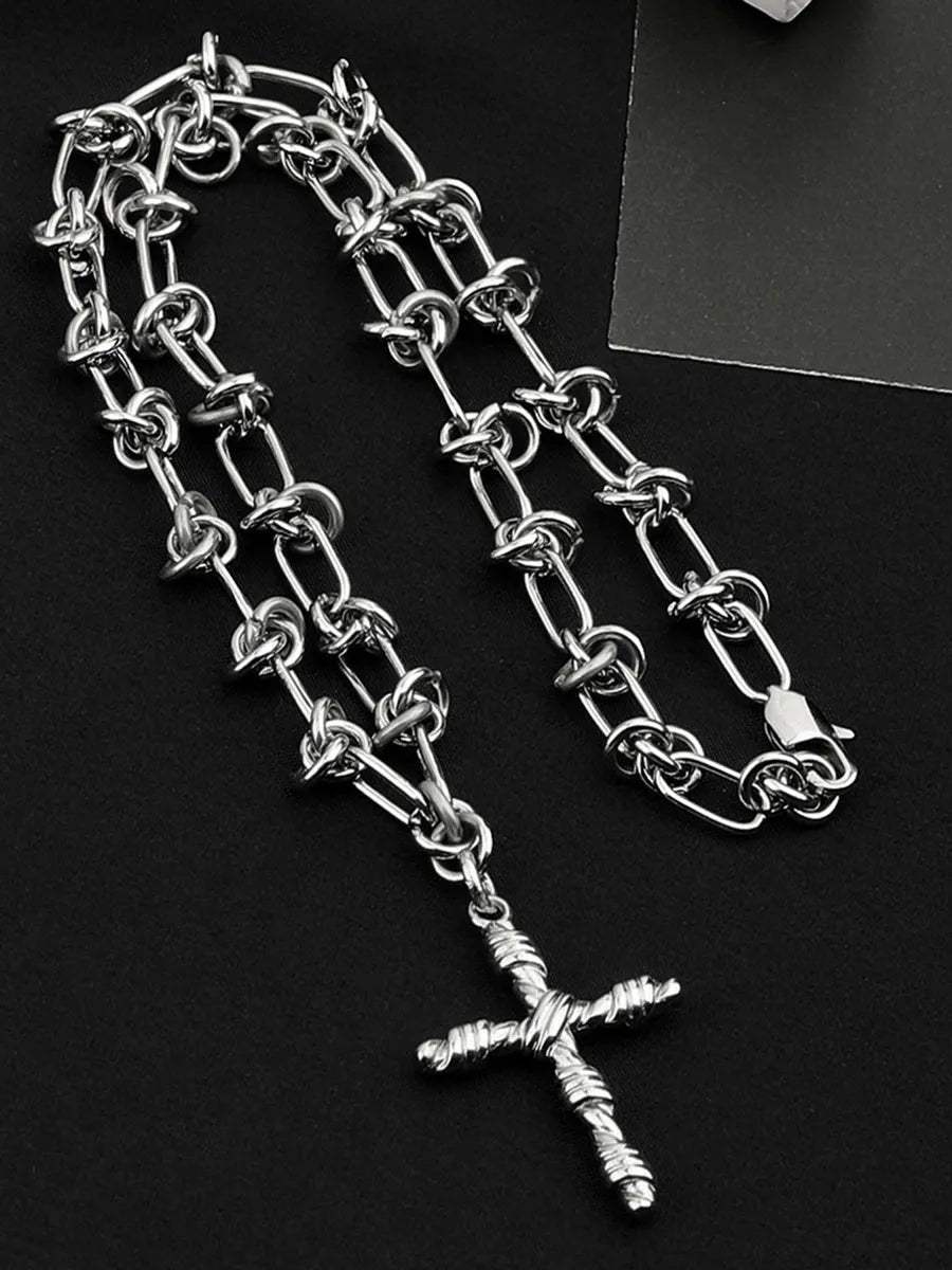 Disguisen Hip-Hop Knot Necklace