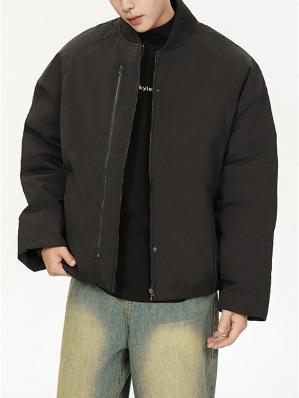 Simple Pleated Zip-Up Jacket