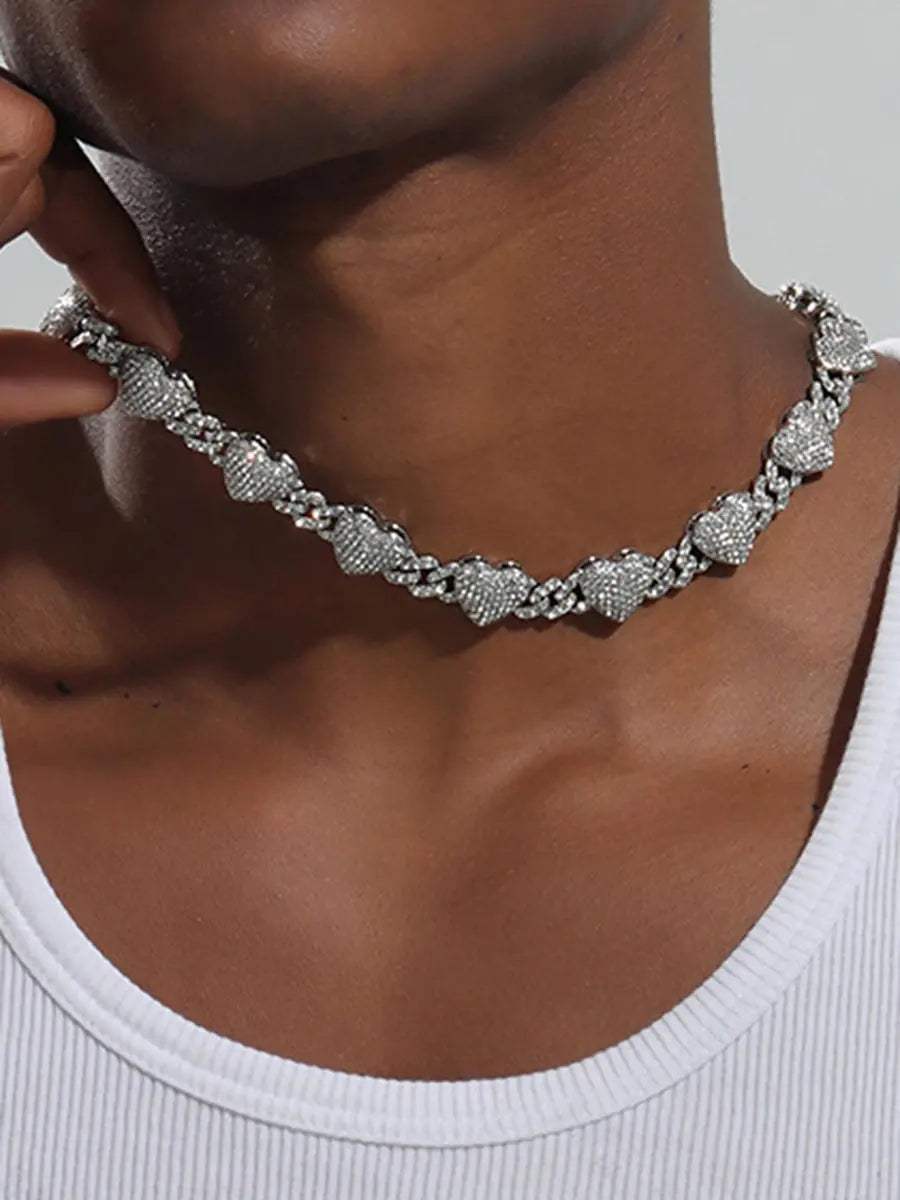 Disguisen The Chain Of Love