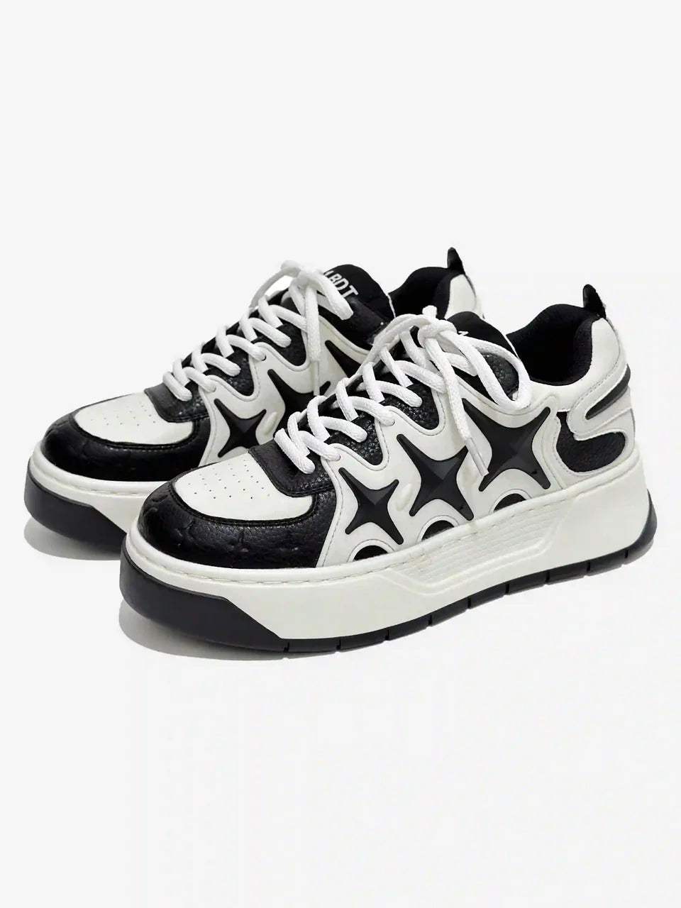 Disguisen Hip-Hop Personality Three Star Skateboard Sneakers