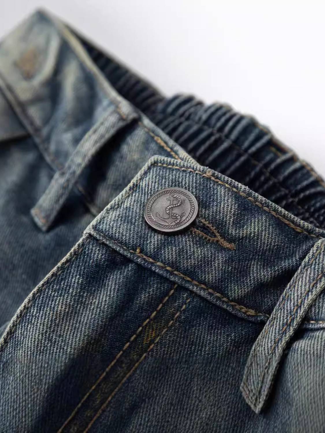 Striped Vibe Straight Jeans