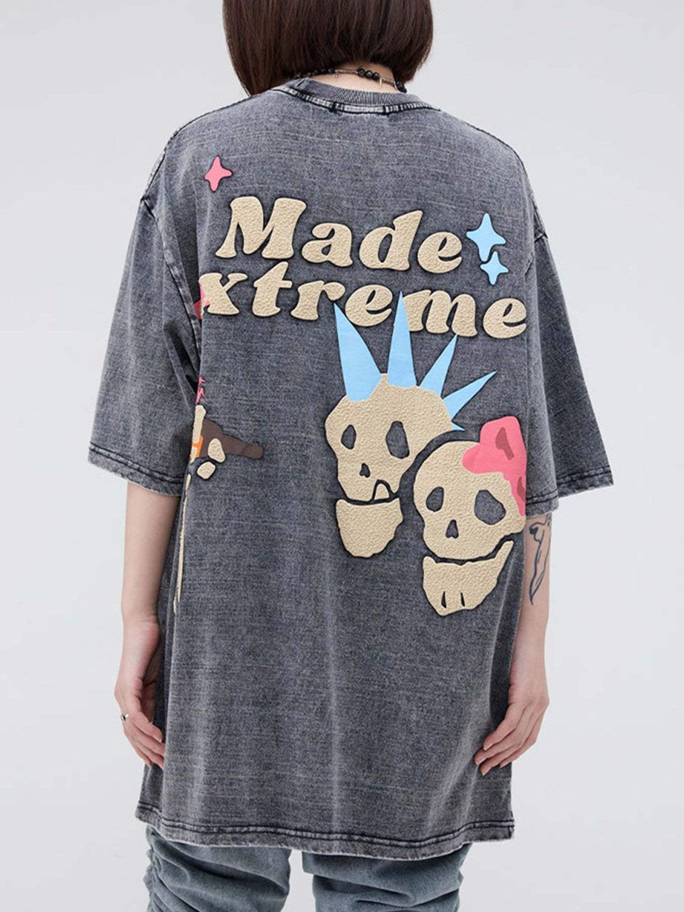 Disguisen Fun Cartoon Foam Print T-shirt