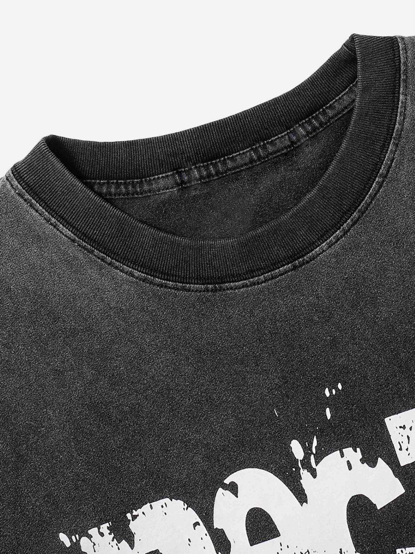 Disguisen Vintage Aged Portrait T-Shirt