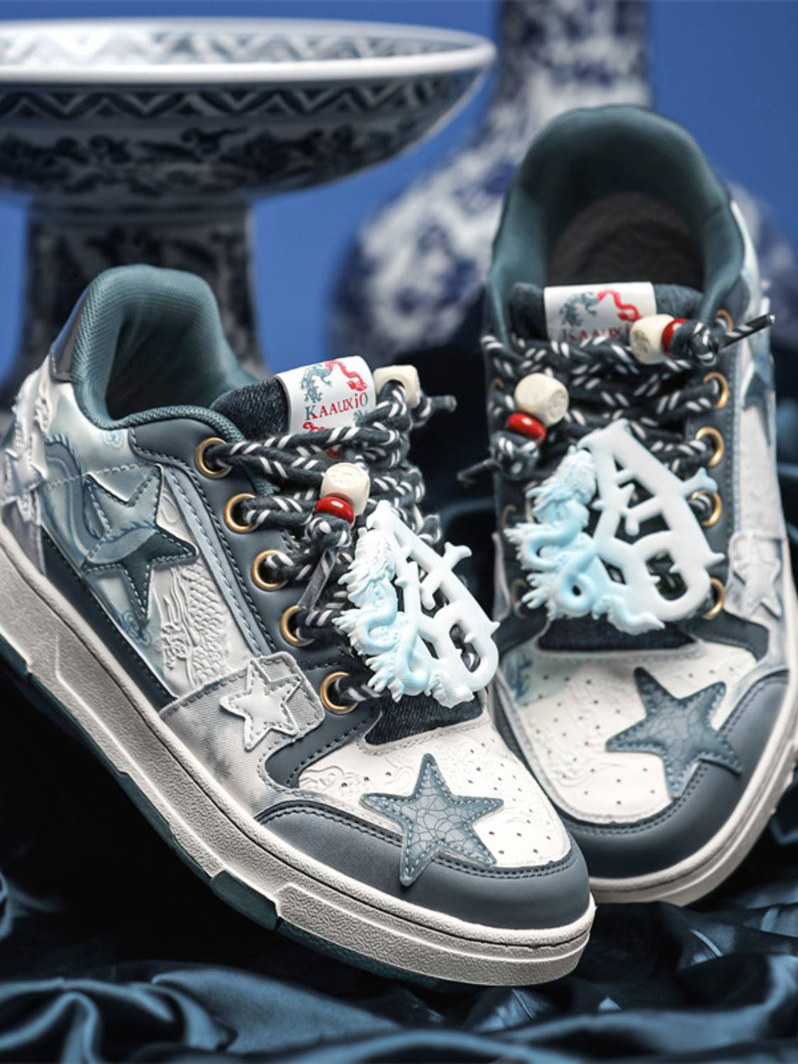 Star Patch Thick-soled Sneakers