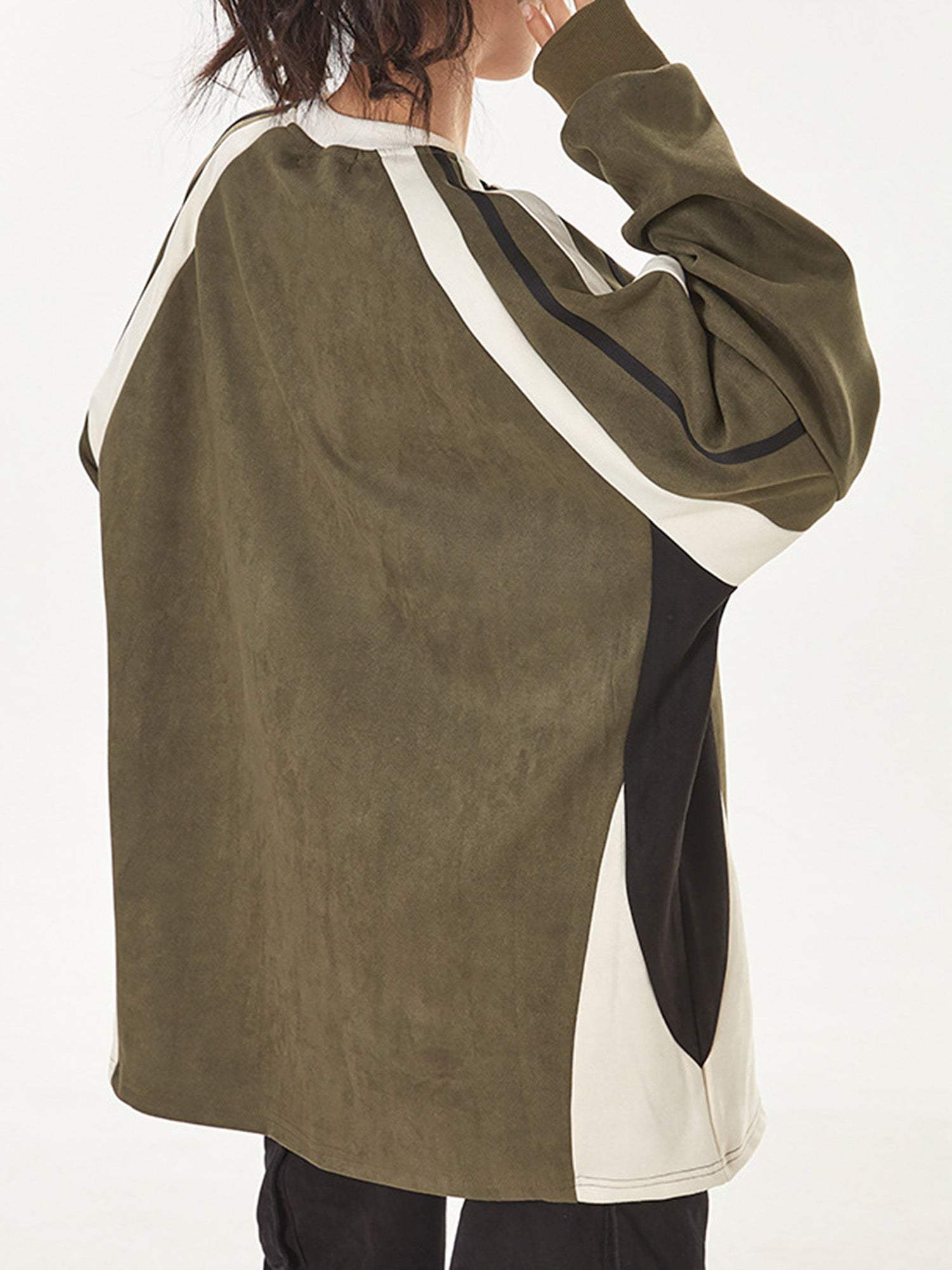 Disguisen Patchwork Contrasting Two-tone Raglan Embroidered Sweatshirt