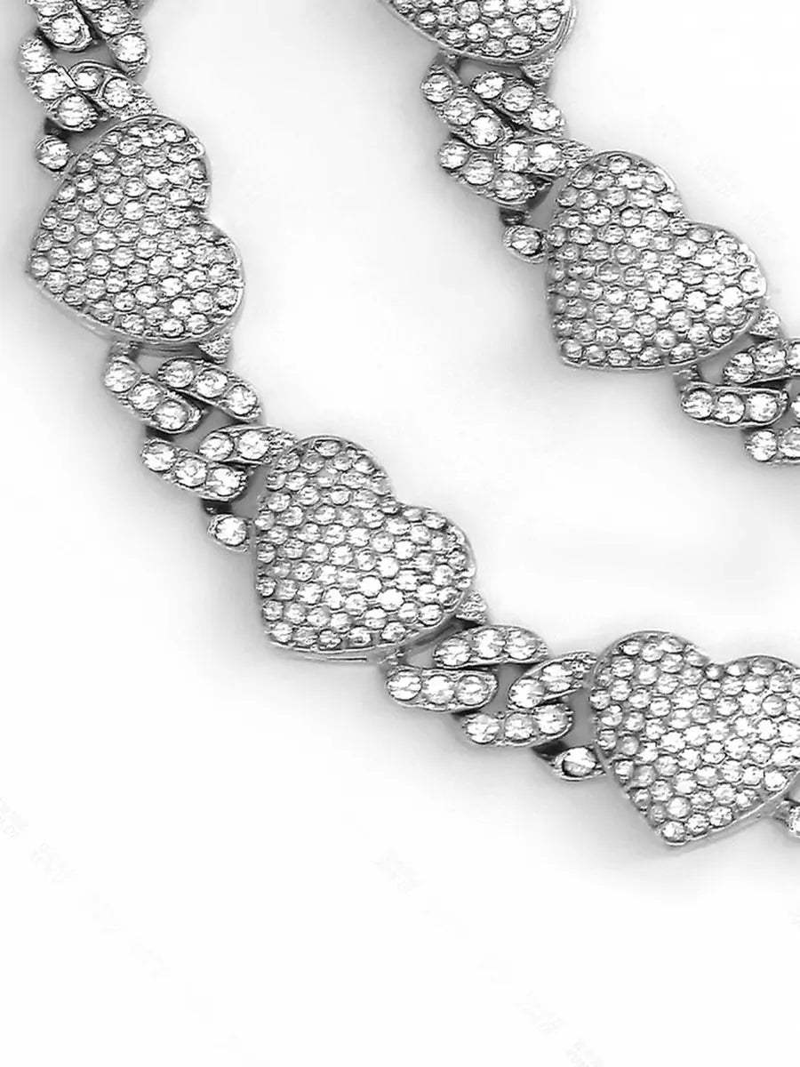 Disguisen The Chain Of Love