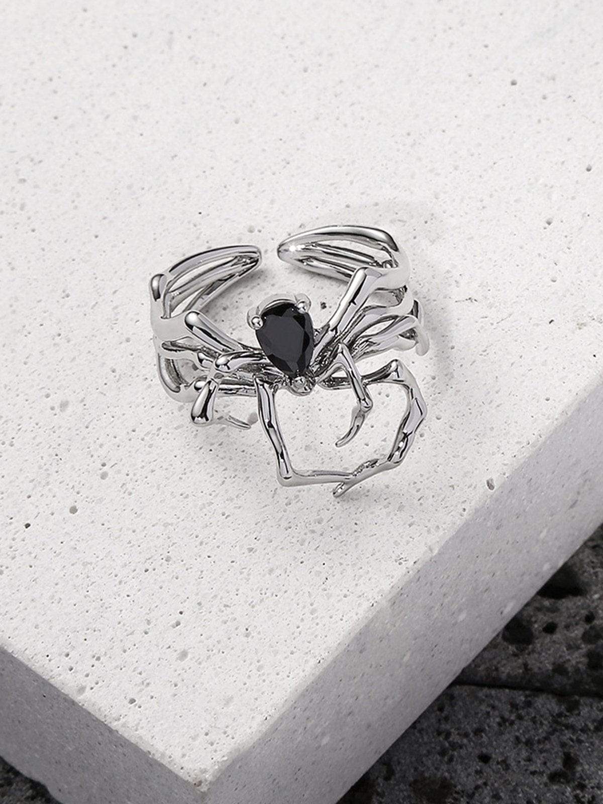 Disguisen Artificial Gemstone Spider Ring
